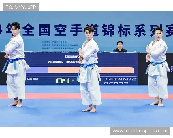空手道超级联赛：李冉冉击败世界第一，空手道大赛视频